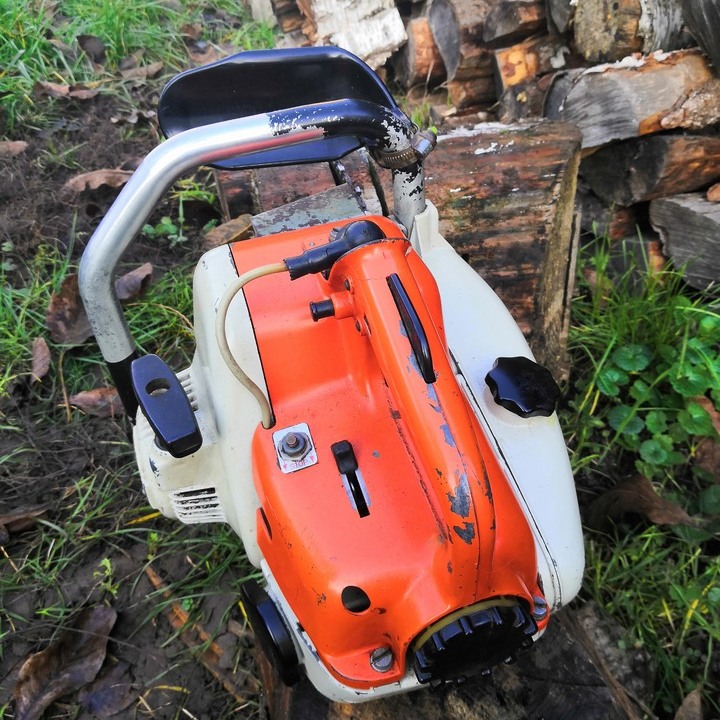 489927254_1207533964713848_2730658069548893503_n STIHL 08S