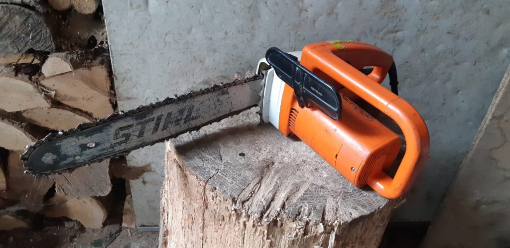 284072590_10228633611448709_8307746263231627131_n-1024x498 STIHL E10