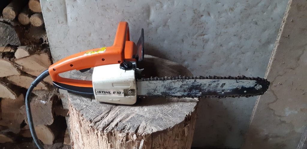 284080002_10228633609328656_2063151273547315320_n-1-1024x498 STIHL E10