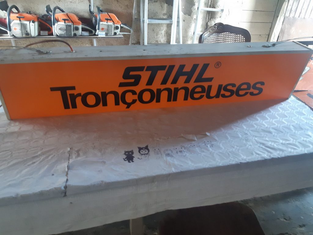 merchandising1-1024x768 Accueil