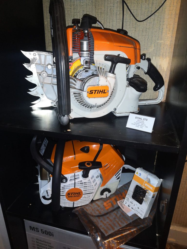 merchandising6-768x1024 Accueil