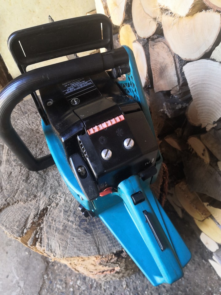 MAKITA_CDS330S3 MAKITA DCS 330S