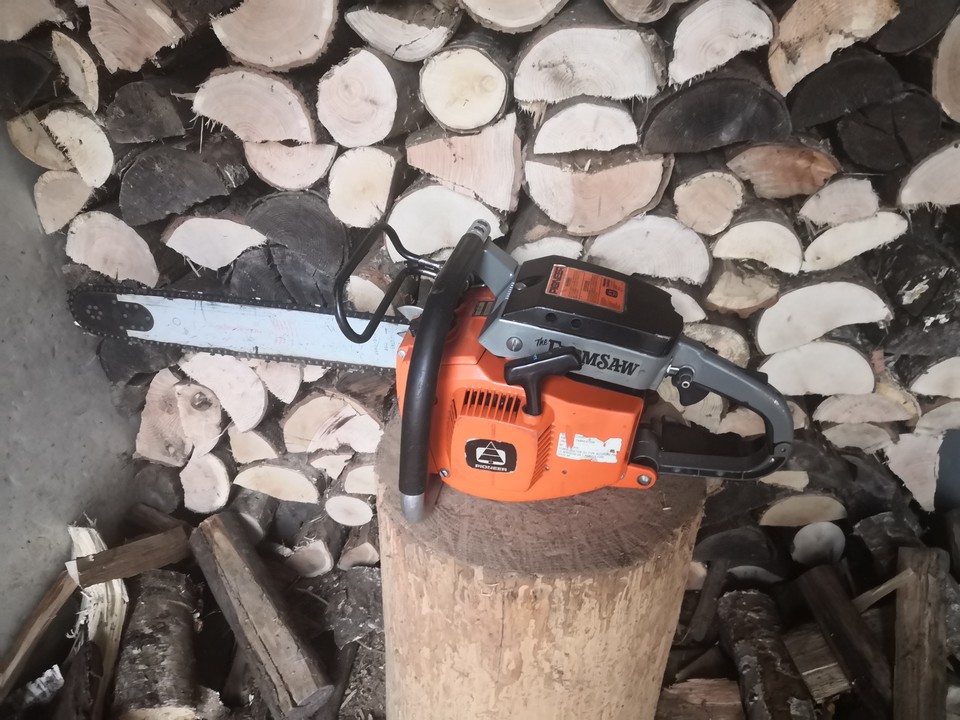 PIONEER_FARMSAW PIONEER FARMSAW